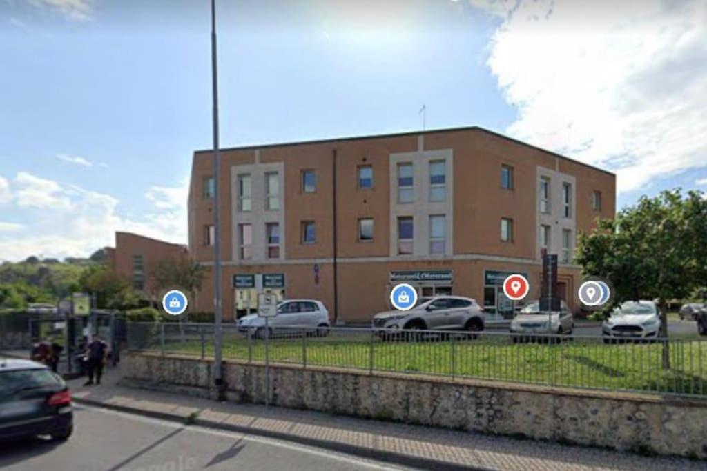 Apartment In Siena With Private Parking Exterior photo